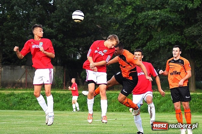 Zdjęcie w galerii na portalu naszraciborz.pl: Jedenaście goli przy Łąkowej. Rafako pokonane przez Górnika wiadomości z regionu