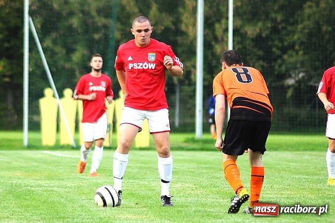 Zdjęcie w galerii na portalu naszraciborz.pl: Jedenaście goli przy Łąkowej. Rafako pokonane przez Górnika wiadomości z regionu