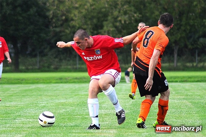 Zdjęcie w galerii na portalu naszraciborz.pl: Jedenaście goli przy Łąkowej. Rafako pokonane przez Górnika wiadomości z regionu