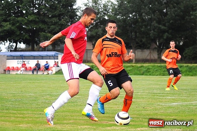 Zdjęcie w galerii na portalu naszraciborz.pl: Jedenaście goli przy Łąkowej. Rafako pokonane przez Górnika wiadomości z regionu