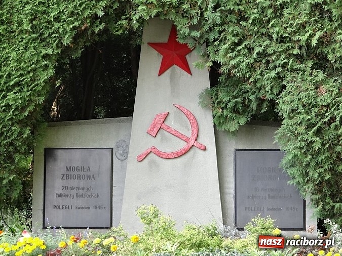 Zdjęcie w galerii na portalu naszraciborz.pl: Tak teraz wygląda pomnik na cmentarzu żołnierzy radzieckich wiadomości z regionu