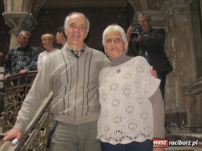 Zdjęcie w galerii na portalu naszraciborz.pl: Tu były sypialnie, tam stała wielka choinka... Spotkanie byłych wychowanków domu dziecka w Krowiarkach wiadomości z regionu