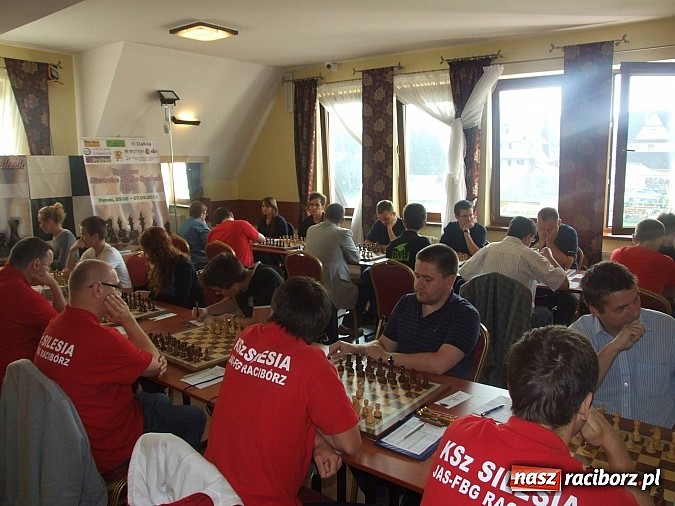 Zdjęcie w galerii na portalu naszraciborz.pl: Szachiści z Raciborza z awansem do ekstraligi  wiadomości z regionu