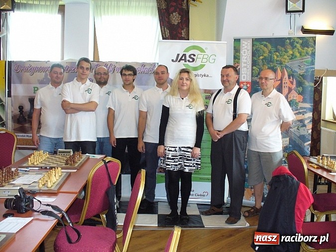 Zdjęcie w galerii na portalu naszraciborz.pl: Szachiści z Raciborza z awansem do ekstraligi  wiadomości z regionu