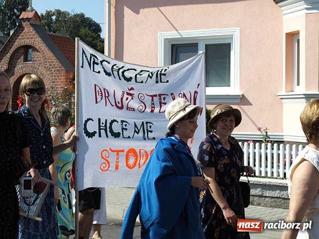 Zdjęcie w galerii na portalu naszraciborz.pl: Czechom wystarczy ulica wiadomości z regionu