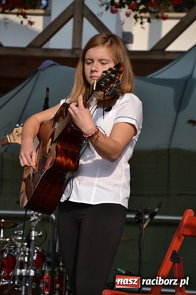 Zdjęcie w galerii na portalu naszraciborz.pl: Festiwal Spotkałem Pana na zamku już za nami wiadomości z regionu