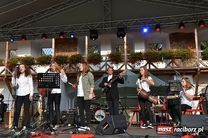 Zdjęcie w galerii na portalu naszraciborz.pl: Festiwal Spotkałem Pana na zamku już za nami wiadomości z regionu