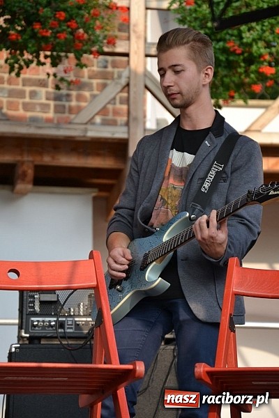 Zdjęcie w galerii na portalu naszraciborz.pl: Festiwal Spotkałem Pana na zamku już za nami wiadomości z regionu