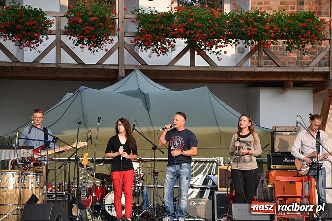 Zdjęcie w galerii na portalu naszraciborz.pl: Festiwal Spotkałem Pana na zamku już za nami wiadomości z regionu