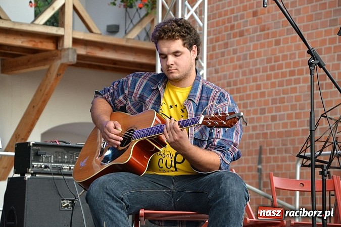 Zdjęcie w galerii na portalu naszraciborz.pl: Festiwal Spotkałem Pana na zamku już za nami wiadomości z regionu