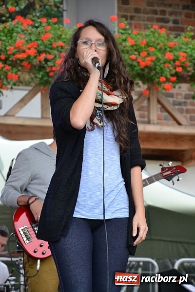 Zdjęcie w galerii na portalu naszraciborz.pl: Festiwal Spotkałem Pana na zamku już za nami wiadomości z regionu