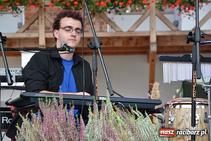 Zdjęcie w galerii na portalu naszraciborz.pl: Festiwal Spotkałem Pana na zamku już za nami wiadomości z regionu