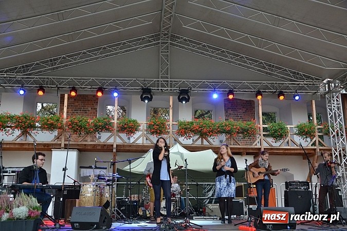 Zdjęcie w galerii na portalu naszraciborz.pl: Festiwal Spotkałem Pana na zamku już za nami wiadomości z regionu