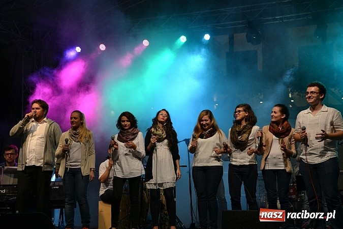 Zdjęcie w galerii na portalu naszraciborz.pl: Festiwal Spotkałem Pana na zamku już za nami wiadomości z regionu