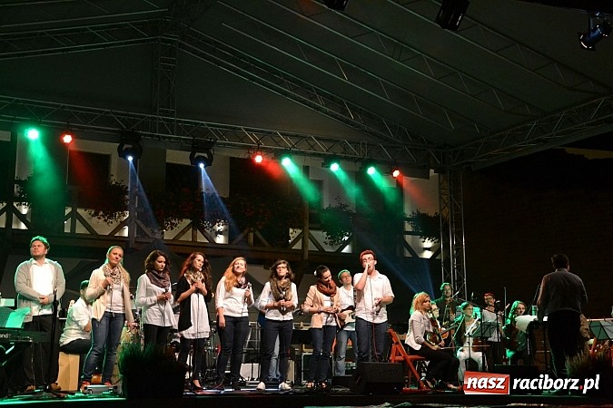 Zdjęcie w galerii na portalu naszraciborz.pl: Festiwal Spotkałem Pana na zamku już za nami wiadomości z regionu