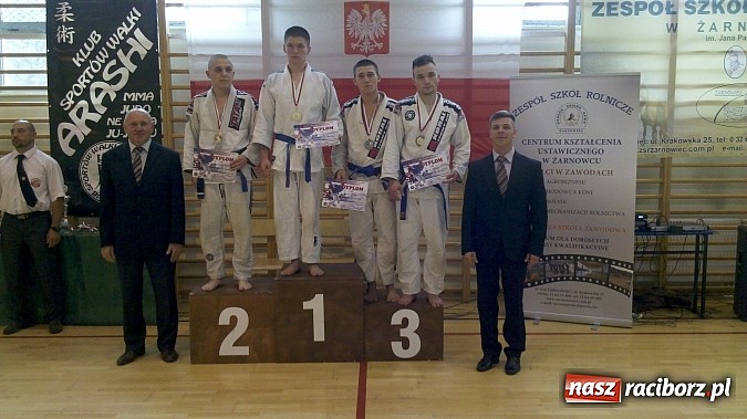 Zdjęcie w galerii na portalu naszraciborz.pl: Łamatorzy na Mistrzostwach Polski seniorów wiadomości z regionu