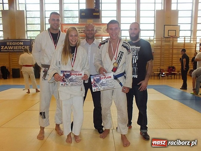 Zdjęcie w galerii na portalu naszraciborz.pl: Łamatorzy na Mistrzostwach Polski seniorów wiadomości z regionu