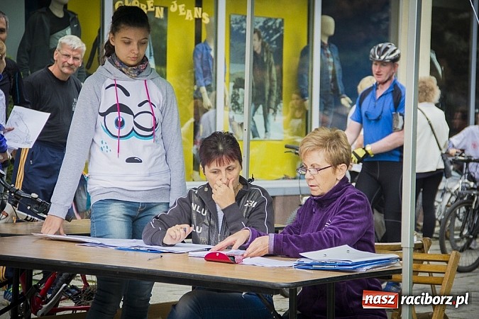 Zdjęcie w galerii na portalu naszraciborz.pl: XVI Rodzinny Rajd Rowerowy ulicami Raciborza wiadomości z regionu