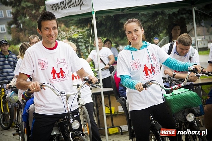 Zdjęcie w galerii na portalu naszraciborz.pl: XVI Rodzinny Rajd Rowerowy ulicami Raciborza wiadomości z regionu