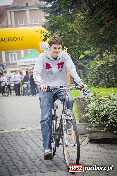 Zdjęcie w galerii na portalu naszraciborz.pl: XVI Rodzinny Rajd Rowerowy ulicami Raciborza wiadomości z regionu