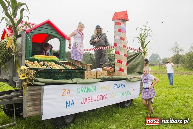 Zdjęcie w galerii na portalu naszraciborz.pl: W Samborowicach podziękowali za plony wiadomości z regionu