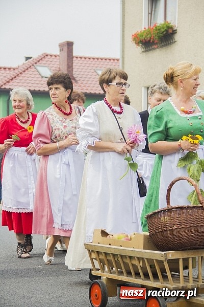 Zdjęcie w galerii na portalu naszraciborz.pl: W Samborowicach podziękowali za plony wiadomości z regionu