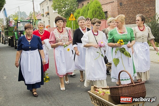 Zdjęcie w galerii na portalu naszraciborz.pl: W Samborowicach podziękowali za plony wiadomości z regionu