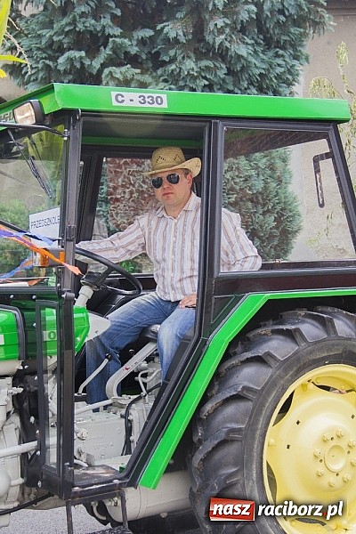 Zdjęcie w galerii na portalu naszraciborz.pl: W Samborowicach podziękowali za plony wiadomości z regionu