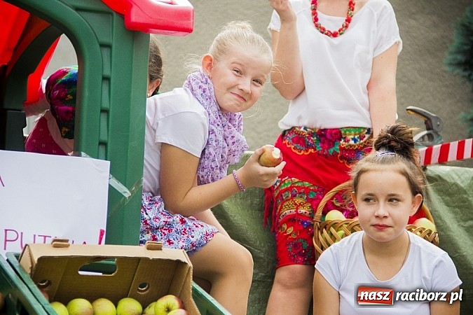 Zdjęcie w galerii na portalu naszraciborz.pl: W Samborowicach podziękowali za plony wiadomości z regionu