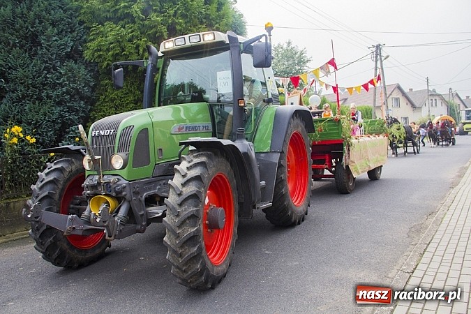 Zdjęcie w galerii na portalu naszraciborz.pl: W Samborowicach podziękowali za plony wiadomości z regionu