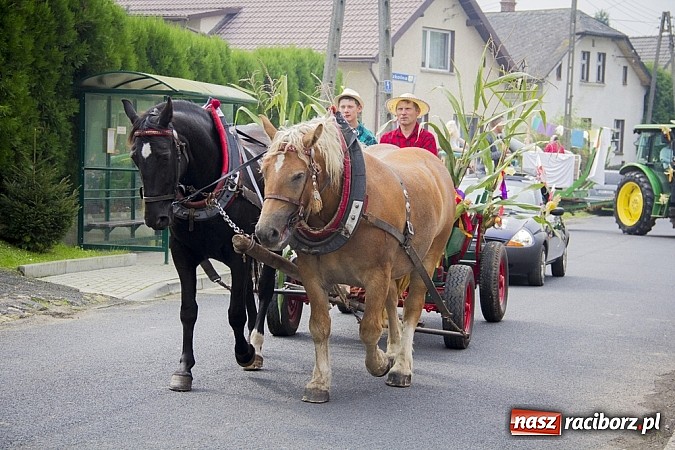Zdjęcie w galerii na portalu naszraciborz.pl: W Samborowicach podziękowali za plony wiadomości z regionu