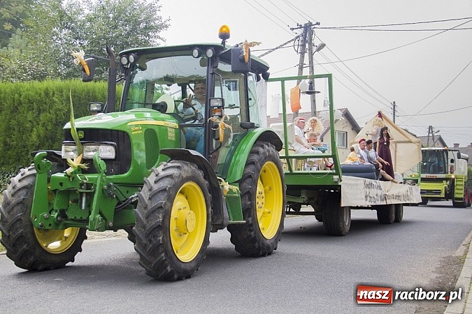 Zdjęcie w galerii na portalu naszraciborz.pl: W Samborowicach podziękowali za plony wiadomości z regionu
