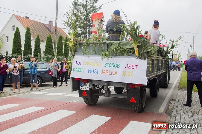 Zdjęcie w galerii na portalu naszraciborz.pl: W Samborowicach podziękowali za plony wiadomości z regionu