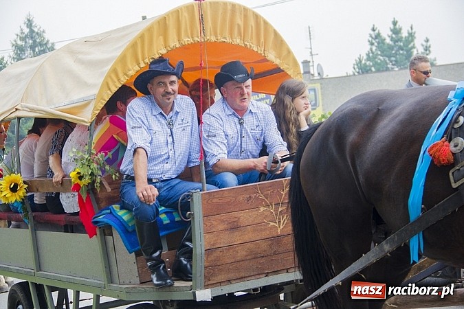 Zdjęcie w galerii na portalu naszraciborz.pl: W Samborowicach podziękowali za plony wiadomości z regionu