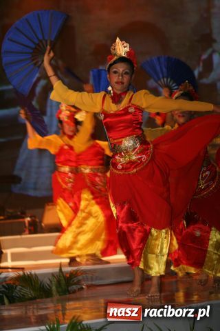 Zdjęcie w galerii na portalu naszraciborz.pl: Zespół Raciborzanie w Indonezji wiadomości z regionu