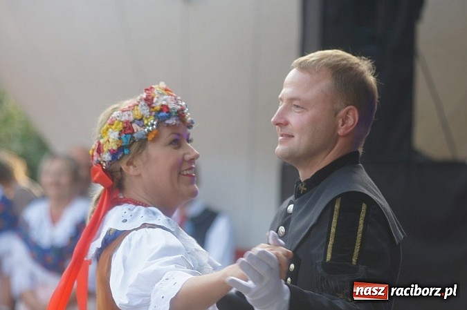 Zdjęcie w galerii na portalu naszraciborz.pl: Śląska biesiada na koniec lata w Parku Roth  wiadomości z regionu