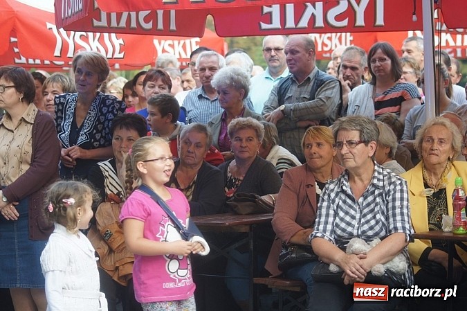 Zdjęcie w galerii na portalu naszraciborz.pl: Śląska biesiada na koniec lata w Parku Roth  wiadomości z regionu