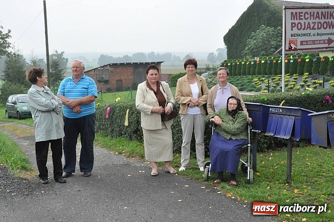Zdjęcie w galerii na portalu naszraciborz.pl: Korowód jak z Bieńkowic do Raciborza, czyli powiatowe dożynki 2014 wiadomości z regionu