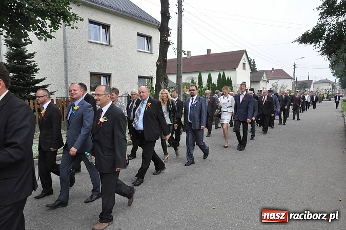 Zdjęcie w galerii na portalu naszraciborz.pl: Korowód jak z Bieńkowic do Raciborza, czyli powiatowe dożynki 2014 wiadomości z regionu