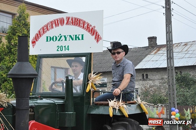 Zdjęcie w galerii na portalu naszraciborz.pl: Korowód jak z Bieńkowic do Raciborza, czyli powiatowe dożynki 2014 wiadomości z regionu