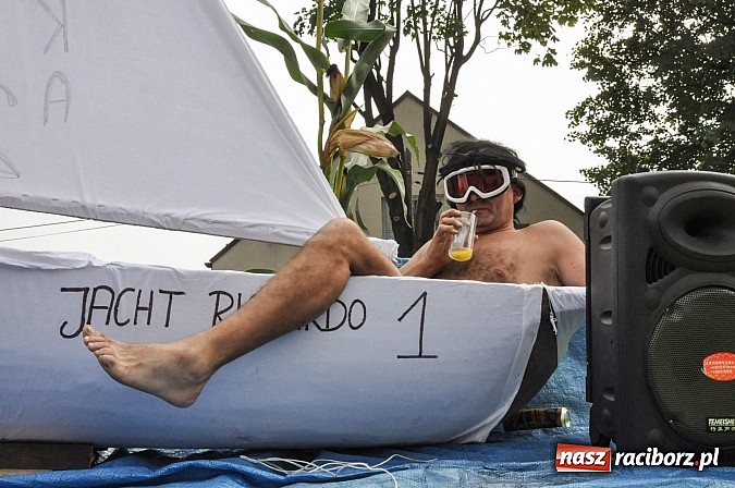 Zdjęcie w galerii na portalu naszraciborz.pl: Słowianki i przyjaciele, czyli dożynki powiatowe w Bieńkowicach na wesoło wiadomości z regionu