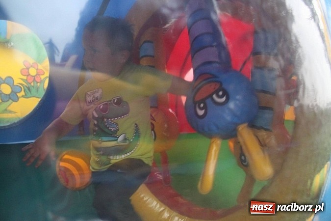 Zdjęcie w galerii na portalu naszraciborz.pl: Wielki piknik rodzinny w Wojnowicach wiadomości z regionu