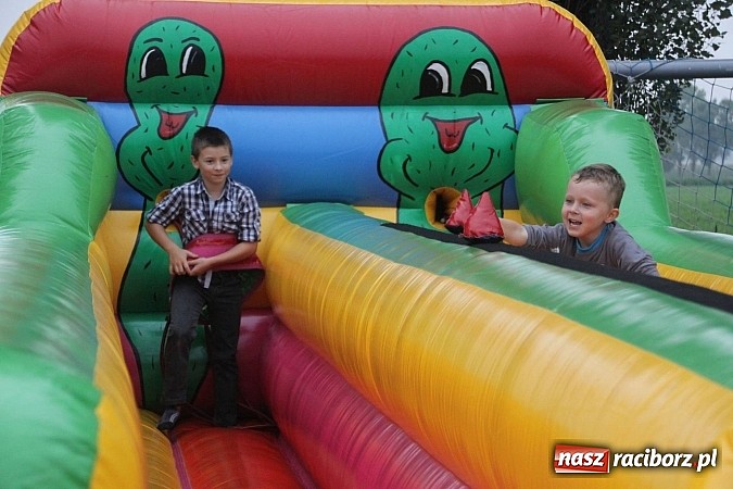 Zdjęcie w galerii na portalu naszraciborz.pl: Wielki piknik rodzinny w Wojnowicach wiadomości z regionu