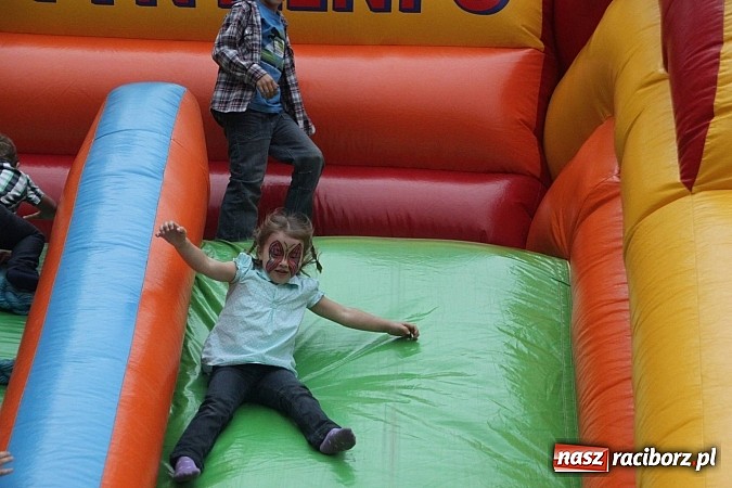 Zdjęcie w galerii na portalu naszraciborz.pl: Wielki piknik rodzinny w Wojnowicach wiadomości z regionu