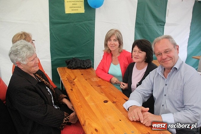 Zdjęcie w galerii na portalu naszraciborz.pl: Wielki piknik rodzinny w Wojnowicach wiadomości z regionu