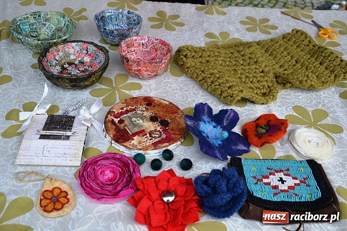 Zdjęcie w galerii na portalu naszraciborz.pl: Organizacje pozarządowe zaprezentowały się na Zamku Piastowskim  wiadomości z regionu