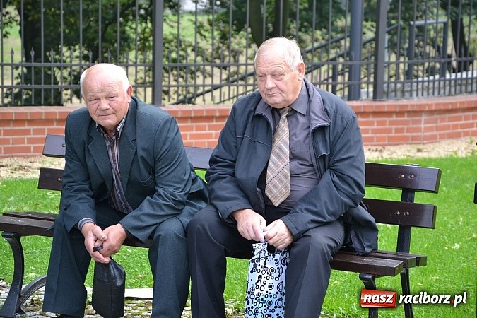 Zdjęcie w galerii na portalu naszraciborz.pl: Organizacje pozarządowe zaprezentowały się na Zamku Piastowskim  wiadomości z regionu