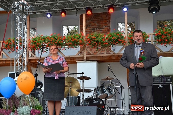 Zdjęcie w galerii na portalu naszraciborz.pl: Organizacje pozarządowe zaprezentowały się na Zamku Piastowskim  wiadomości z regionu