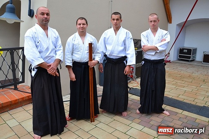 Zdjęcie w galerii na portalu naszraciborz.pl: Organizacje pozarządowe zaprezentowały się na Zamku Piastowskim  wiadomości z regionu