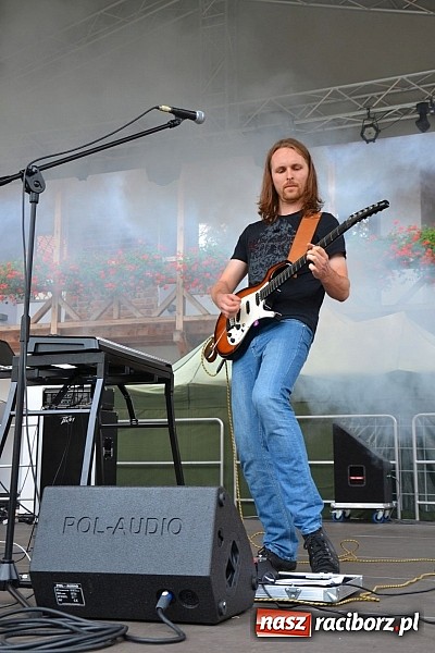 Zdjęcie w galerii na portalu naszraciborz.pl: Organizacje pozarządowe zaprezentowały się na Zamku Piastowskim  wiadomości z regionu